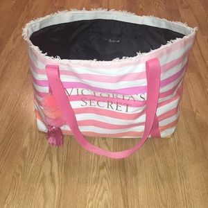 ✨Brand New ✨Victoria's Secret Bag